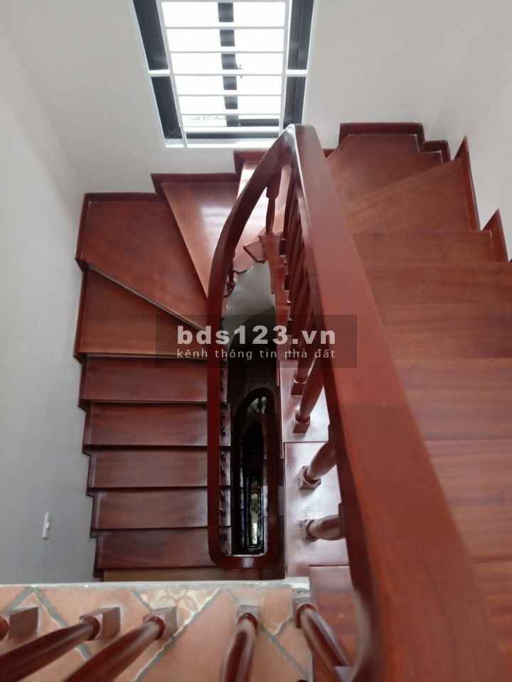 Bán nhà phố Trường Chinh - Ngã Tư Sở, gần ĐH Y. 6 Tầng thông sàn lô góc, MT 4m. Giá 3,95 tỷ.