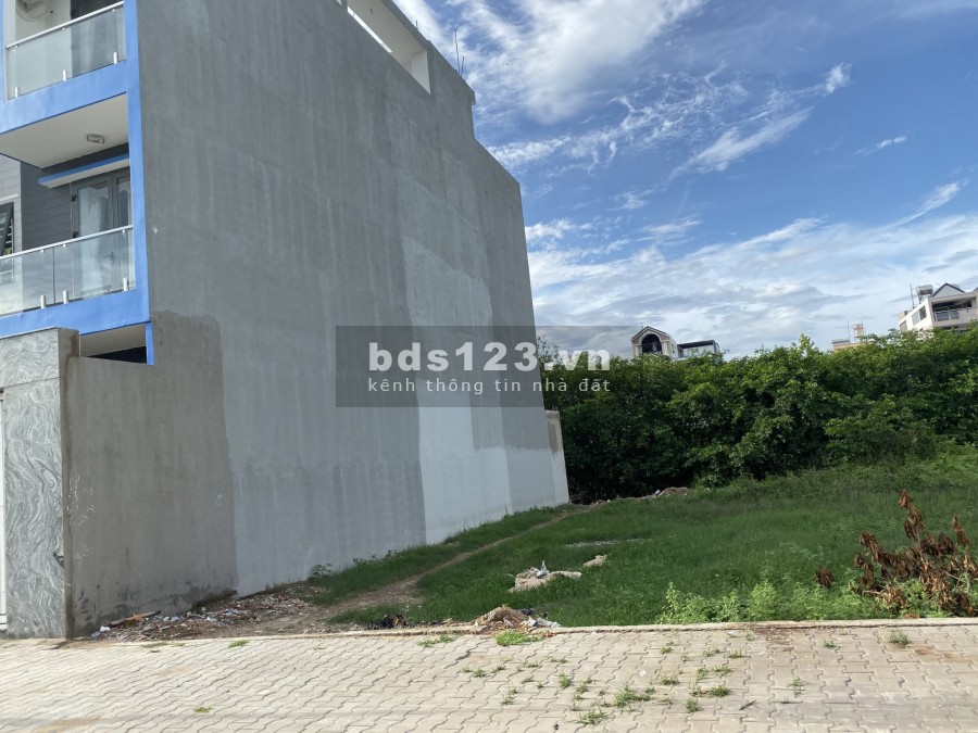 Chính chủ bán 2 nền 5x16= 80m2 KĐT Hương Sen Garden, thương lượng mạnh cho KH thiện chí