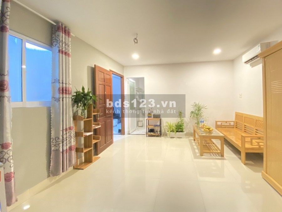 Bán nhà 3 tầng mặt tiền 02 Thoại Ngọc Hầu, p. Vĩnh Hòa, tp. Nha Trang