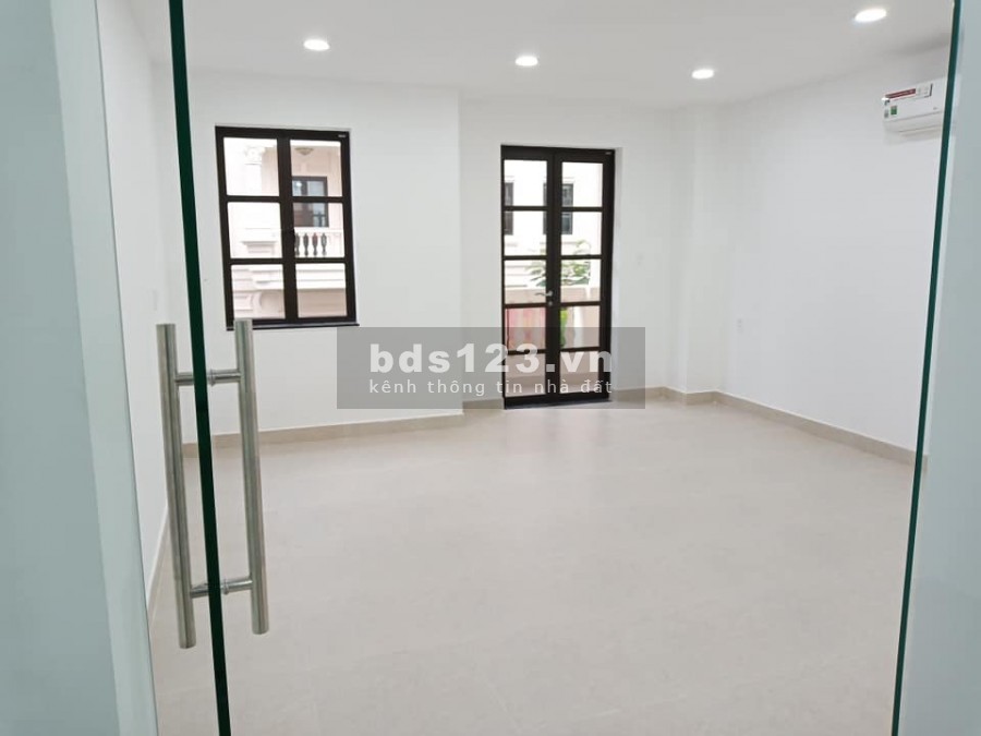 Cho thuê Cityland Park Hills DT 5x20m tiện làm văn phòng