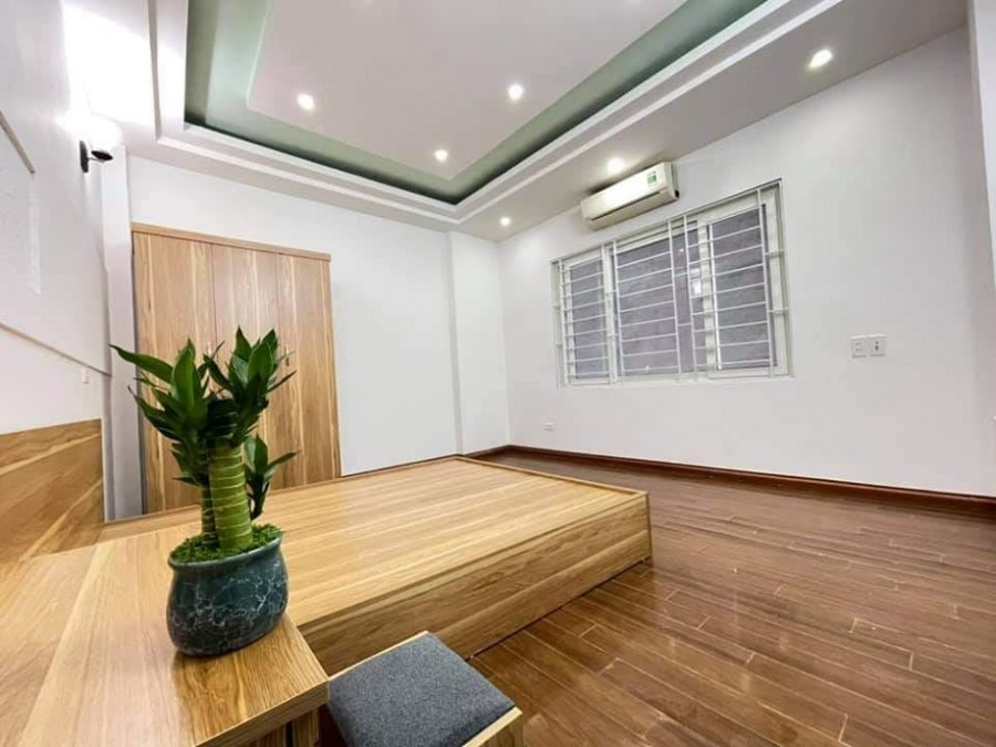 Bán nhà Chính Chủ 5 ngõ 198 Xã Đàn DT 40 m, 5 tầng giá 4.3 tỷ