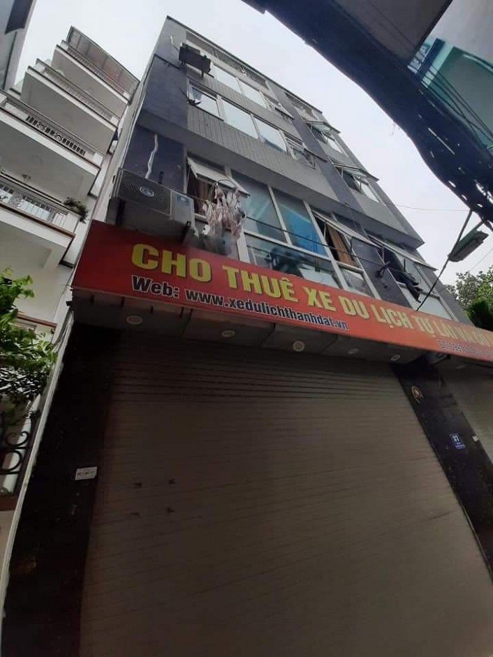 Bán nhà Chính Chủ Ngõ 76 nguyễn Chí Thanh 7 tầng thang máy giá 8.4 tỷ