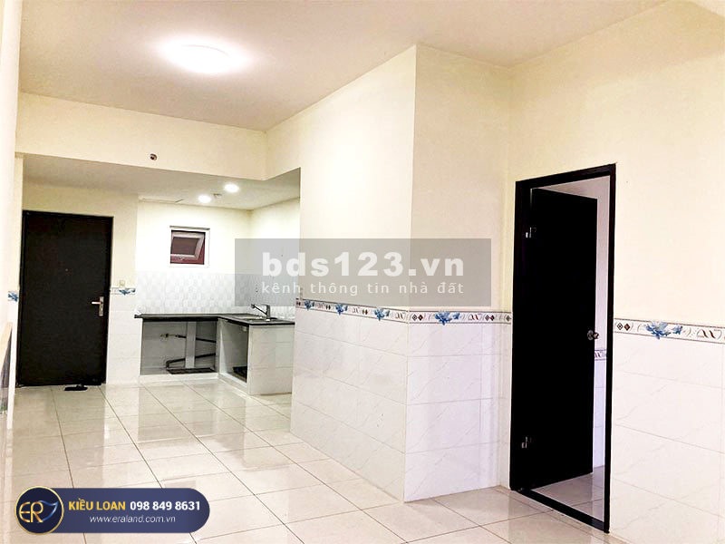 Căn hộ giá rẻ dt 65m2 , 2PN-2WC có sẵn máy lạnh gần Khu CNC Quận 9