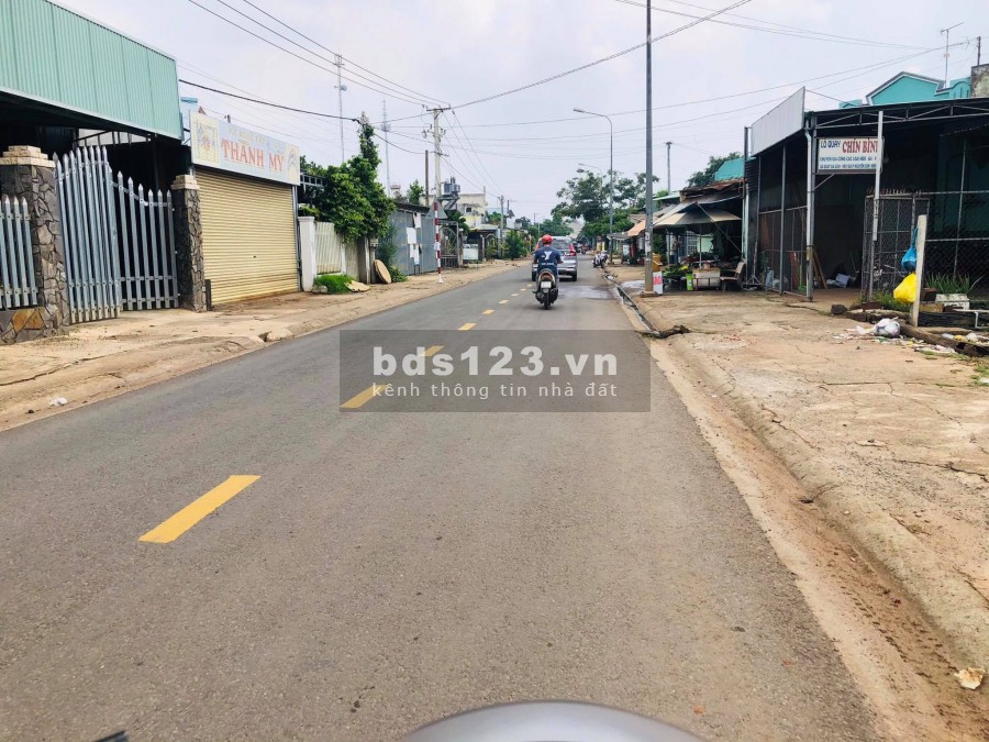 Đất sào giá rẻ ấp 4 xã bình lộc, diện tích 2000m2, sổ riêng