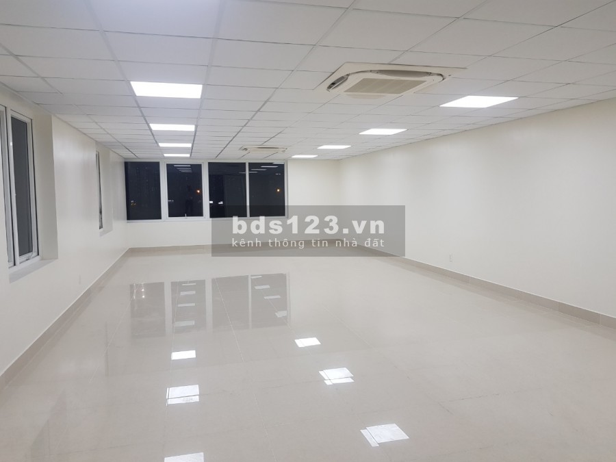 Cho thuê tòa nhà văn phòng diện tích 689m2 hầm 6 sàn Thảo Điền Quận 2