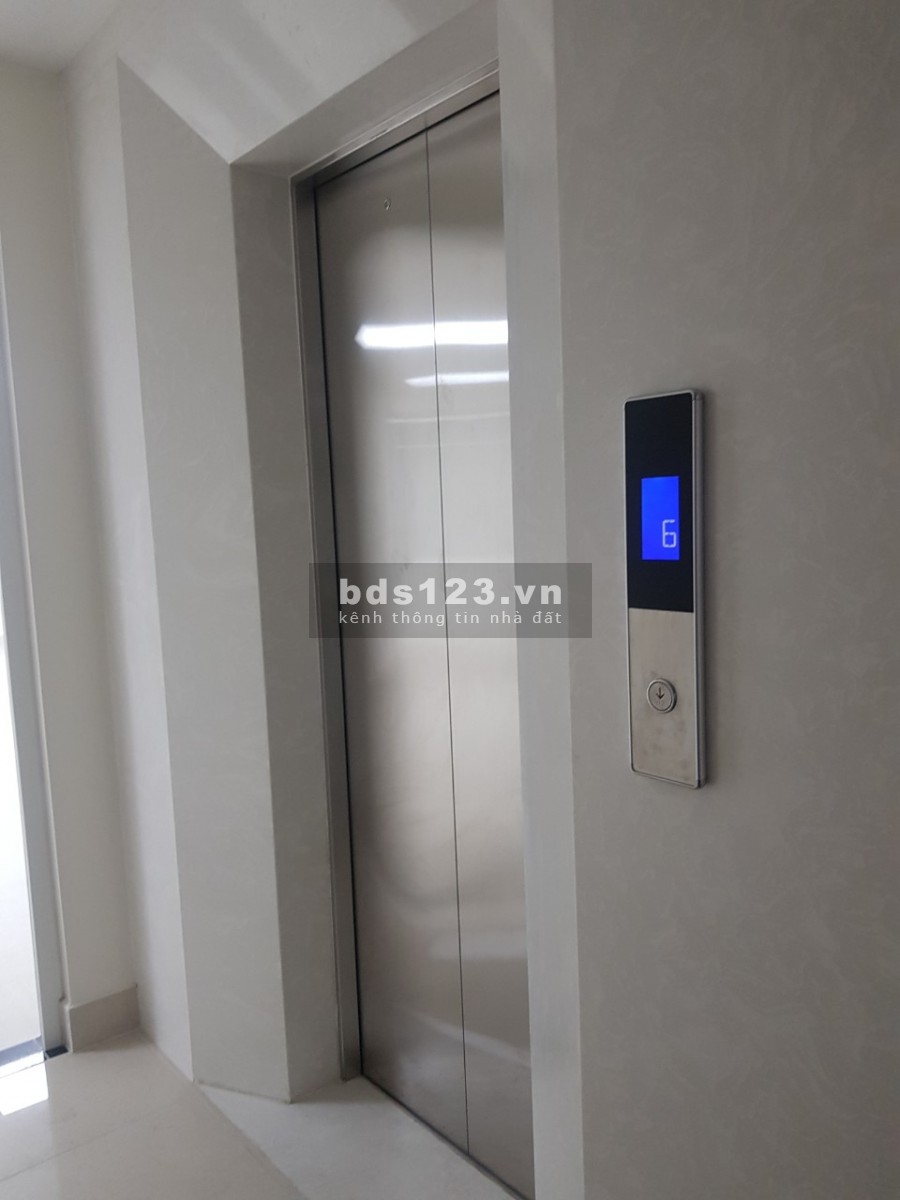 Cho thuê tòa nhà văn phòng diện tích 689m2 hầm 6 sàn Thảo Điền Quận 2