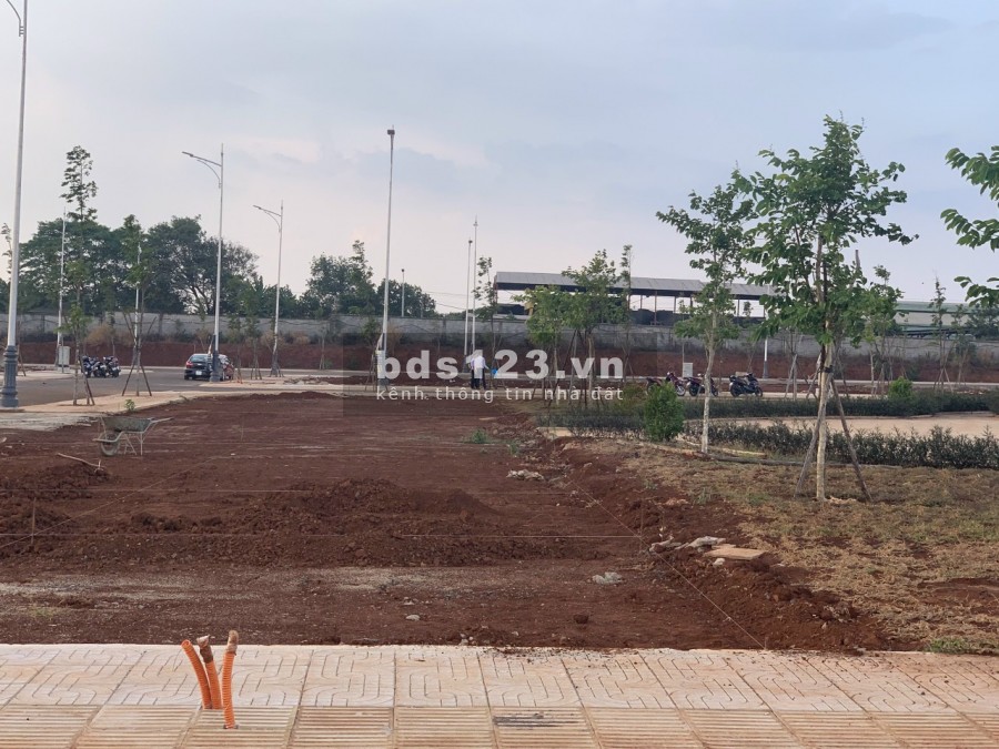 Siêu Phẩm Đầu Tư F0 Khu Dân Cư, Trường Học, Mặt Tiền Hà Huy Tập