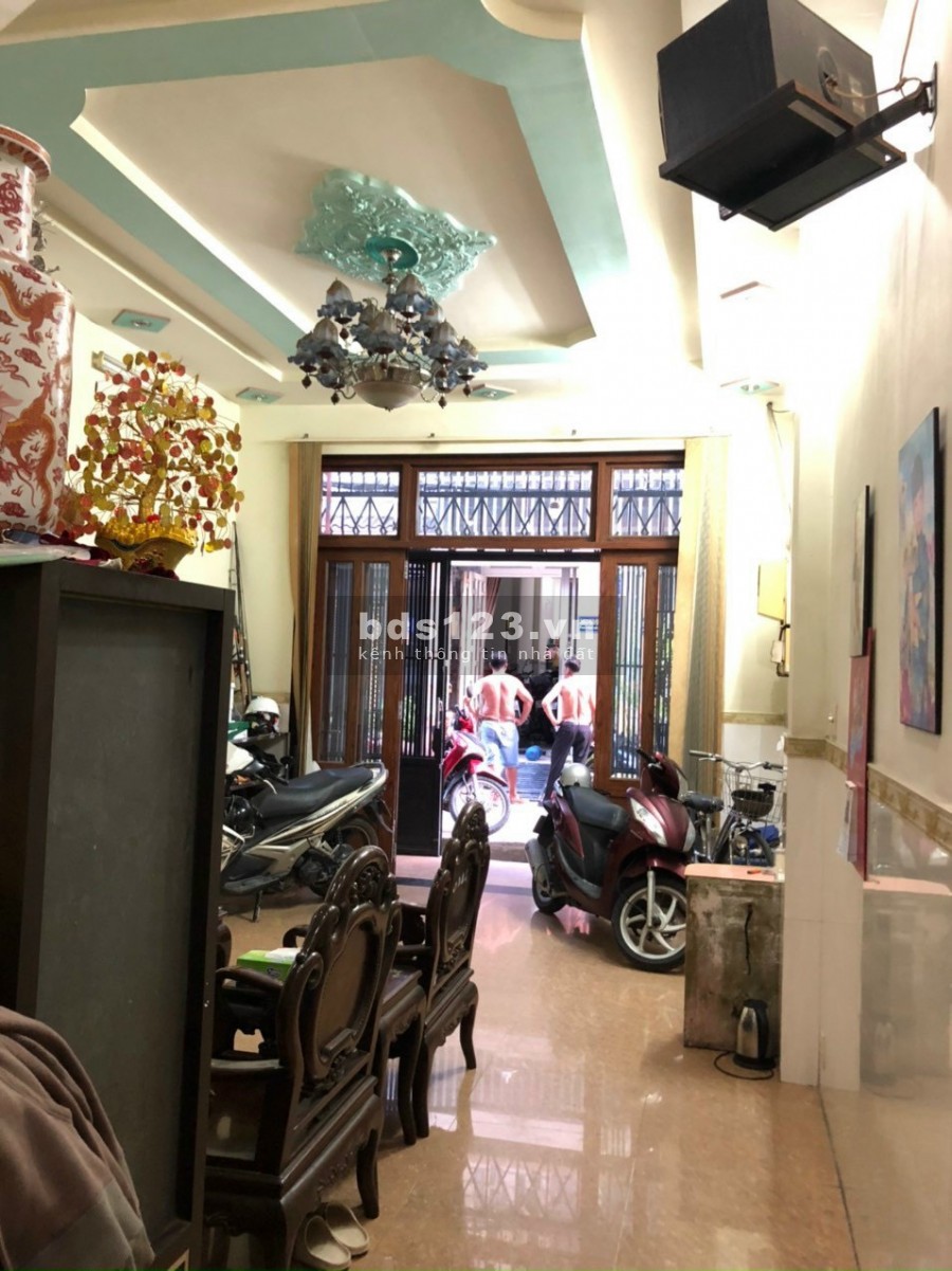 Nhà hẻm xe hơi thông thẳng tắp Thoại Ngọc Hầu 50m2, 3 tấm, chỉ 4.9 tỷ