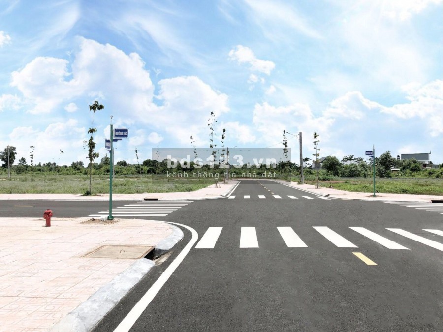 Cần bán gấp 10 lô đất 150m2, tp Đồng Xoài, cạnh KDL Suối Cam