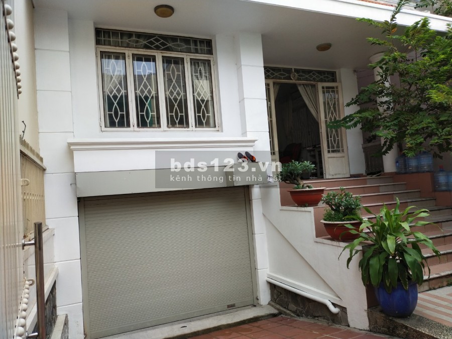 Kẹt tiền bán gấp biệt thự Lê Văn Thọ DT 162m2 giá chỉ 18tỷ còn giảm nhiều khách mua nhanh