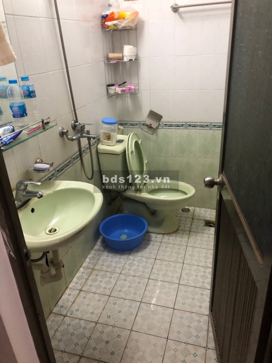 Chính chủ cho thuê nhà nguyên căn 5 tầng ở 10 ngách 1 ngõ 158 phố Nguyễn Khánh Toàn