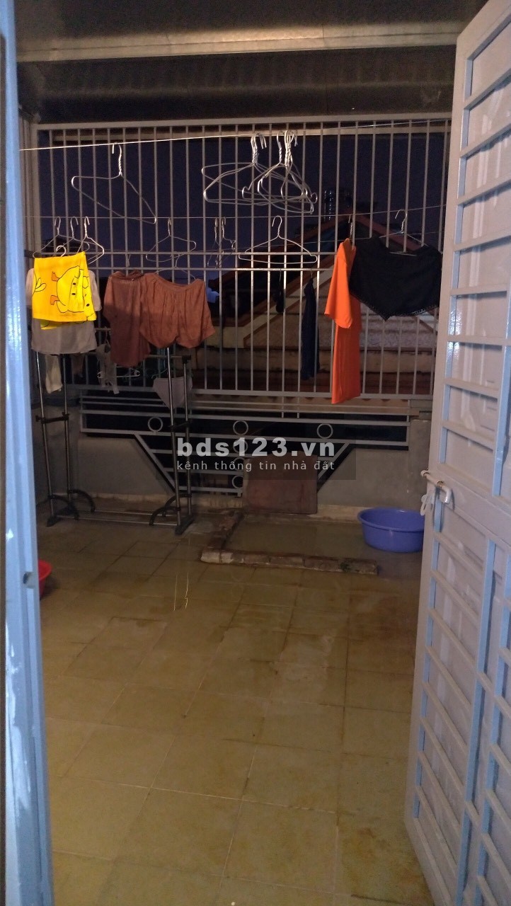 Chính chủ cho thuê nhà nguyên căn 5 tầng ở 10 ngách 1 ngõ 158 phố Nguyễn Khánh Toàn