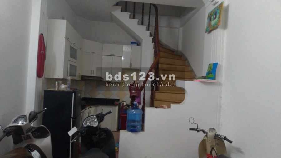 Chính chủ cho thuê nhà nguyên căn 5 tầng ở 10 ngách 1 ngõ 158 phố Nguyễn Khánh Toàn