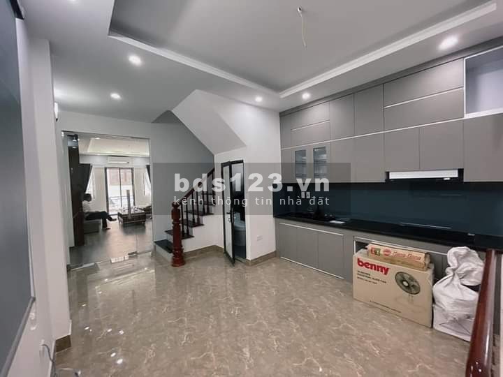 CHUNG CƯ MINI NGUYỄN CHÍ THANH -54M2 x 7 TẦNG - 11 PHÒNG KHÉP KÍN - DÒNG TIỀN 55 TRIỆU/ THÁNG