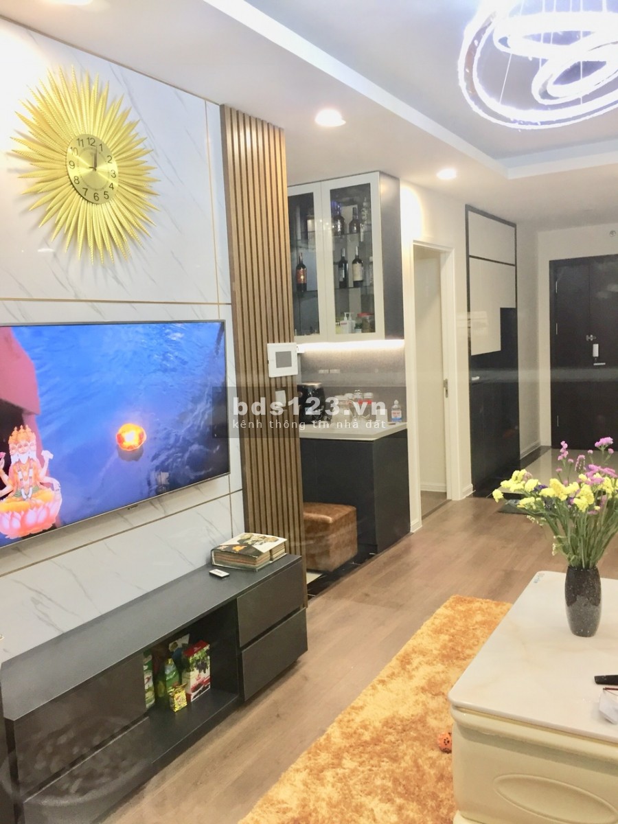 Chính chủ cần bán căn 2 ngủ CC Imperia Sky Garden, thương lượng