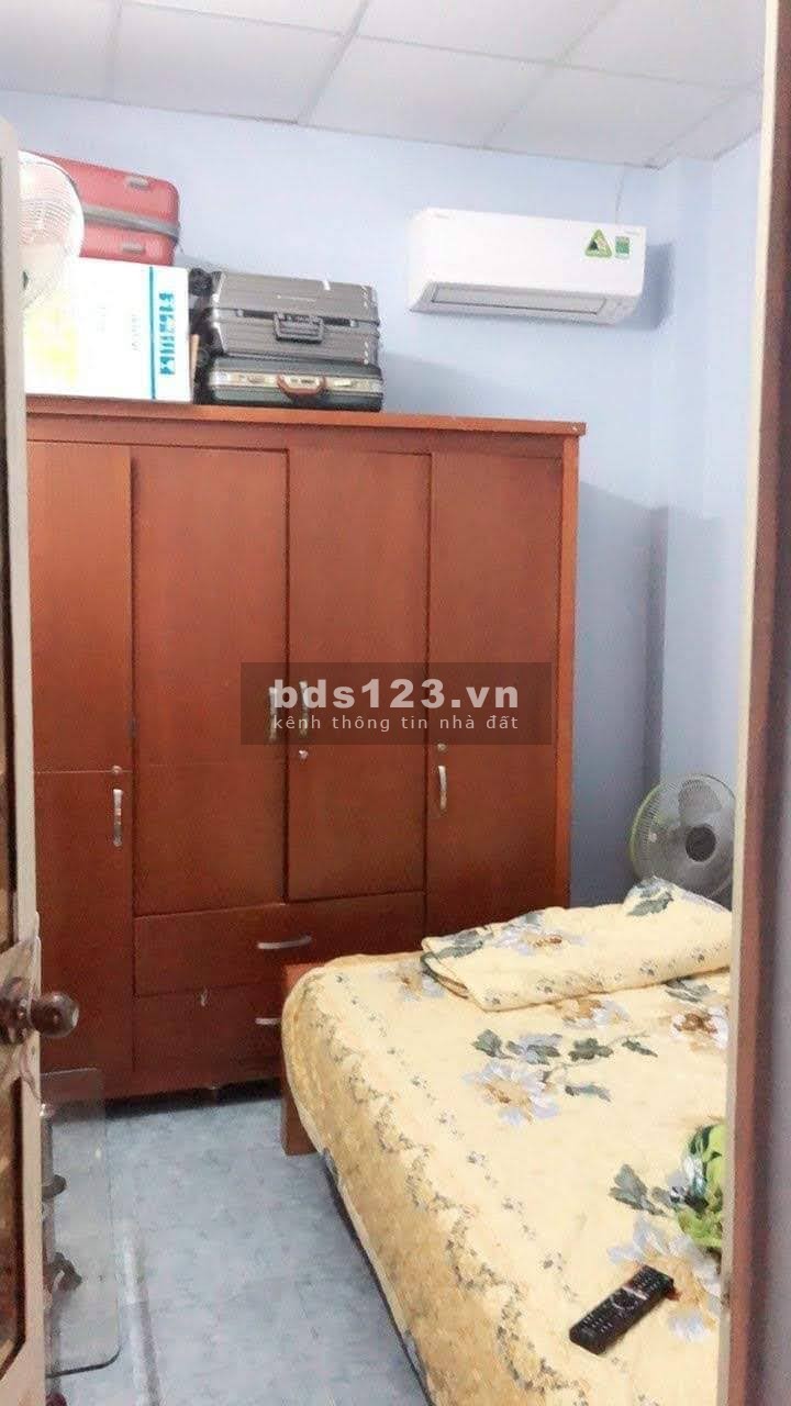Nhà nguyên căn hẻm xe hơi đường số 4 Trường Thọ, sổ hồng riêng, 1 trệt, 1 lầu đúc