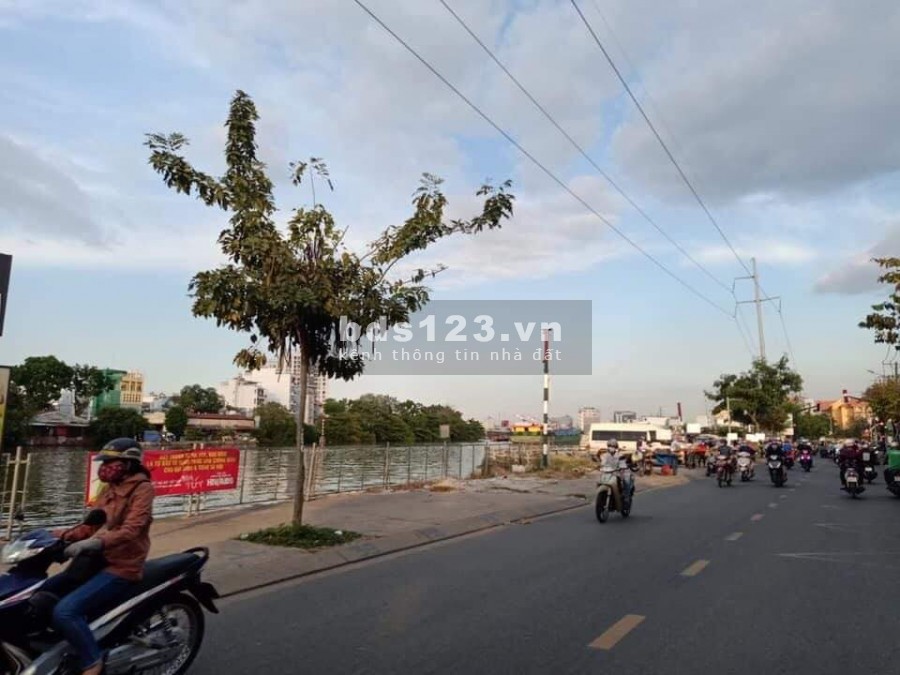 Bán đất diện tích khủng 7600m2 ngay Trần Xuân Soạn Q.7 giá đầu tư 532 tỉ