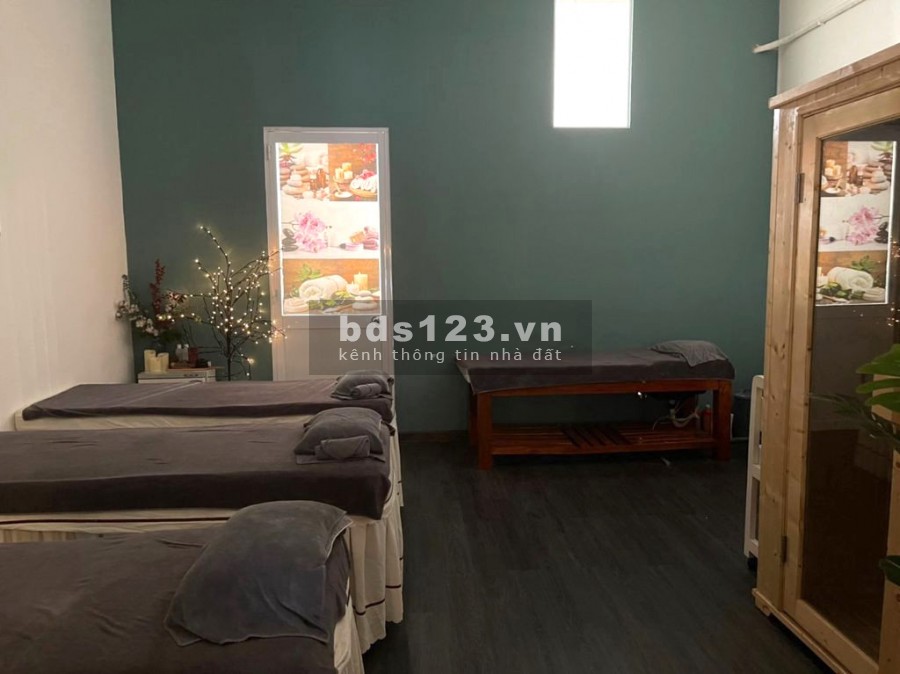 Nhà Phổ Quang P2 Tân Bình, Trệt_3 lầu sân thượng 5 phòng, nhà đẹp, gần sân bay.
