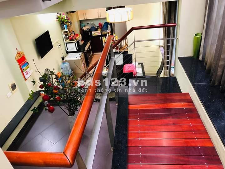 Mặt ngõ to như phố, Bán Nhà Nguyễn Khánh Toàn 51M x 4 Tầng, Lô Góc 3 mặt thoáng, 13.5 Tỷ