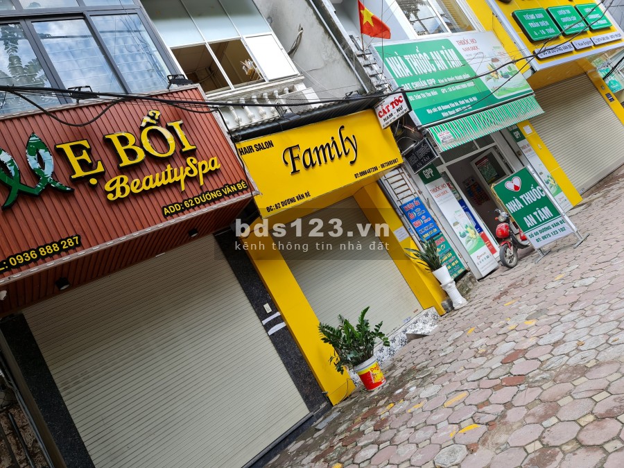 Bán nhà phố chính chủ chỉ nhỉnh 8 tỷ - Vị trí siêu đắc địa, sổ đỏ chính chủ