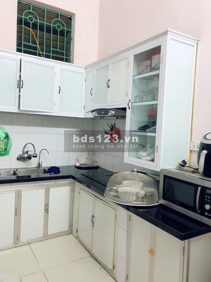 Bán nhà nguyên căn Tây Hồ, ngõ ô tô dt 115m2, mt 8.6 m, giá nhỉnh 7 tỷ
