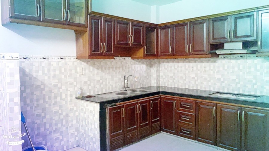 Nhà 4 tầng, 5PN, SHHC khu an ninh hẻm 287 Âu Dương Lân P2 Q8