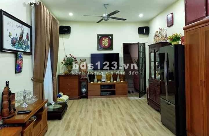 Giá cực hiếm nhà bao đẹp, Nguyễn Văn Cừ, Long Biên, kinh doanh nhỏ, dt 57m2, giá 2.95 tỷ