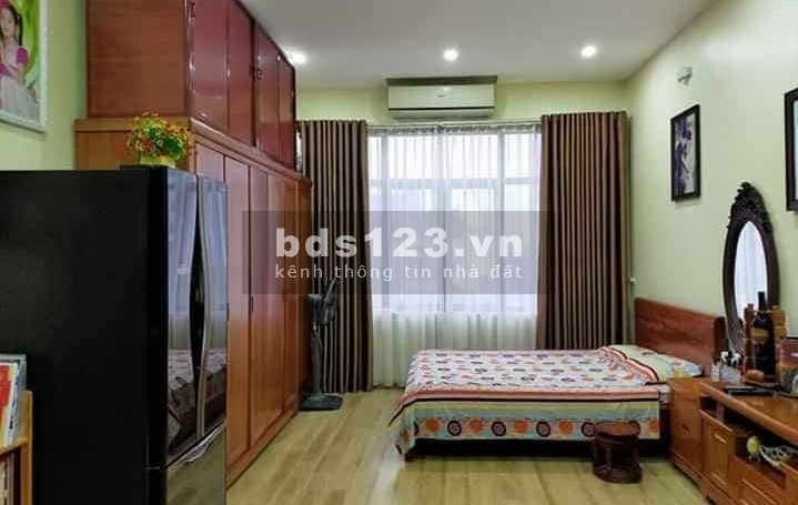 Giá cực hiếm nhà bao đẹp, Nguyễn Văn Cừ, Long Biên, kinh doanh nhỏ, dt 57m2, giá 2.95 tỷ