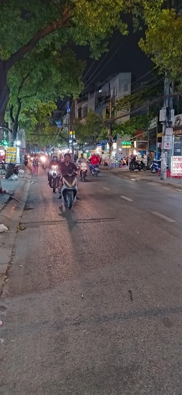 Bán nhà mặt tiền kinh doanh Nguyễn Thị Tú, Bình Tân ngang 5.5m giá 5.8 tỷ