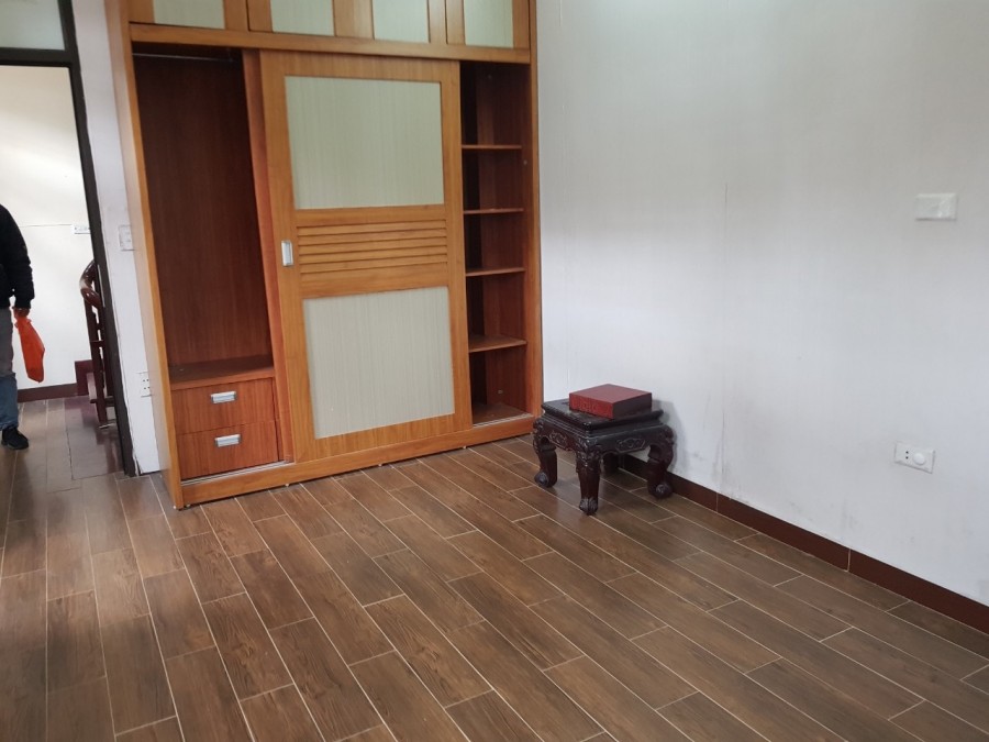 Siêu hiềm bán nhà Hồ Văn Chương, Đống Đa, dt 35m2, 7 tầng, mt 8m, giá 3.5 tỷ, lh 0904547386