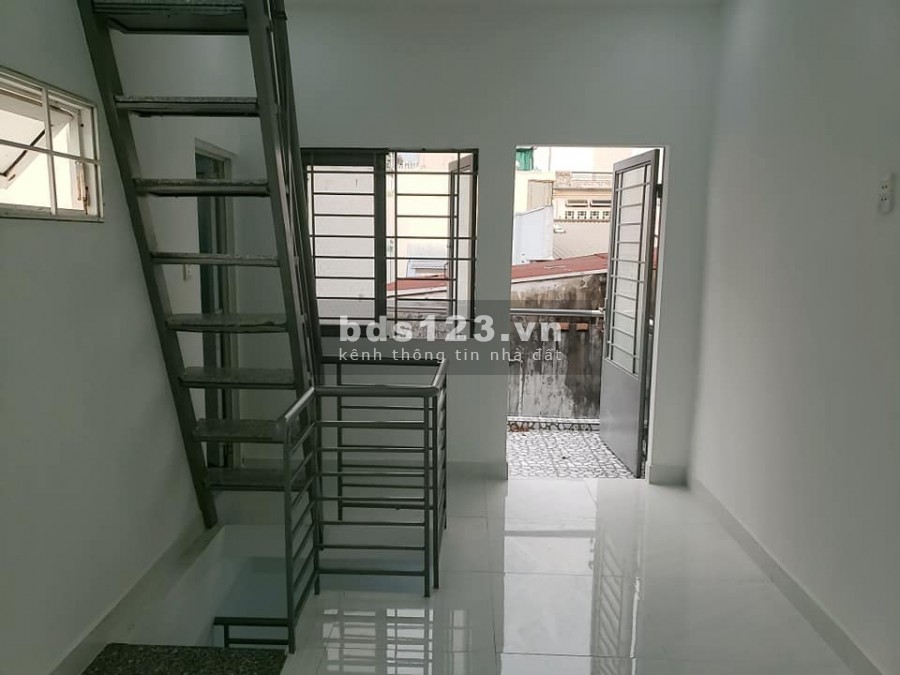Cần bán nhà hẻm đường phạm văn đồng,dt 66m sàn, giá thương lượng.