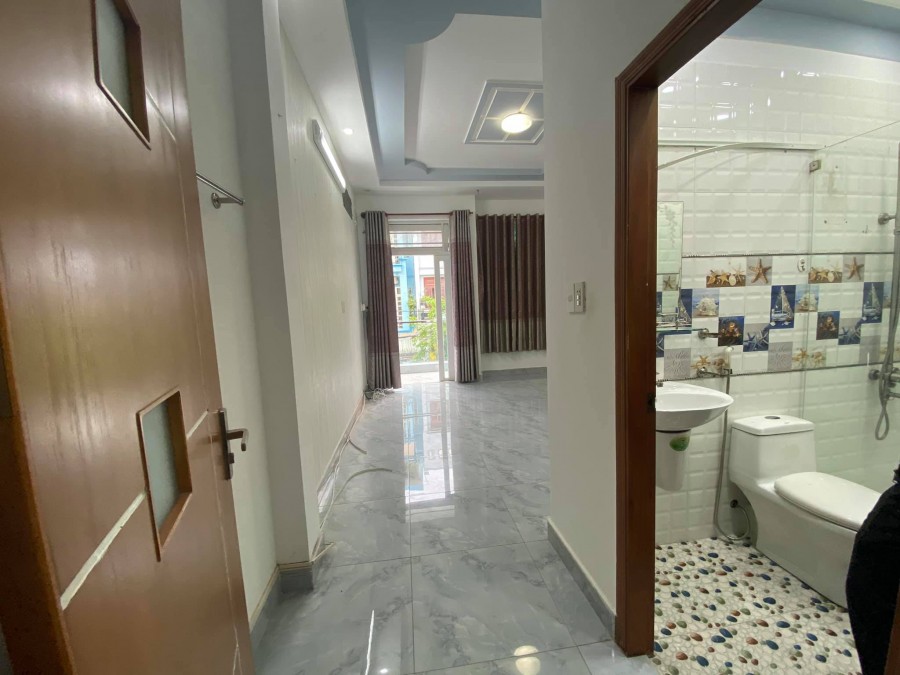 Mặt tiền kinh doanh đường Tân Sơn Nhì, gần chợ, Quận Tân Phú, dt 90m2, giá chỉ hơn 7 tỷ