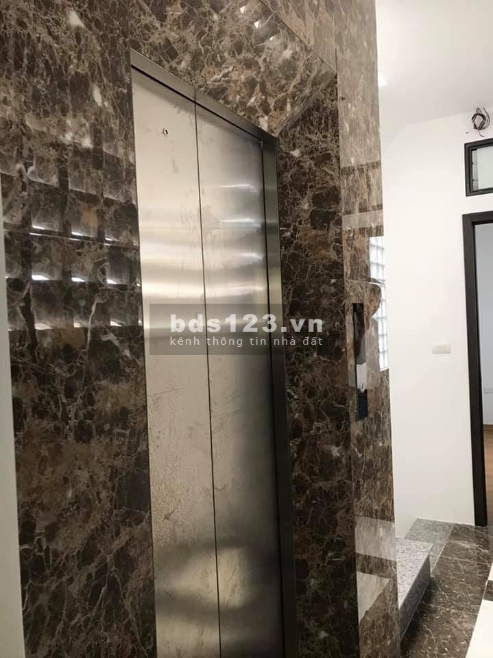 Bán nhà phố Nguyễn Lương Bằng 90m2, 7 tầng, 17 phòng giá bán 15 tỷm doanh thu 1.2 tỷ/năm
