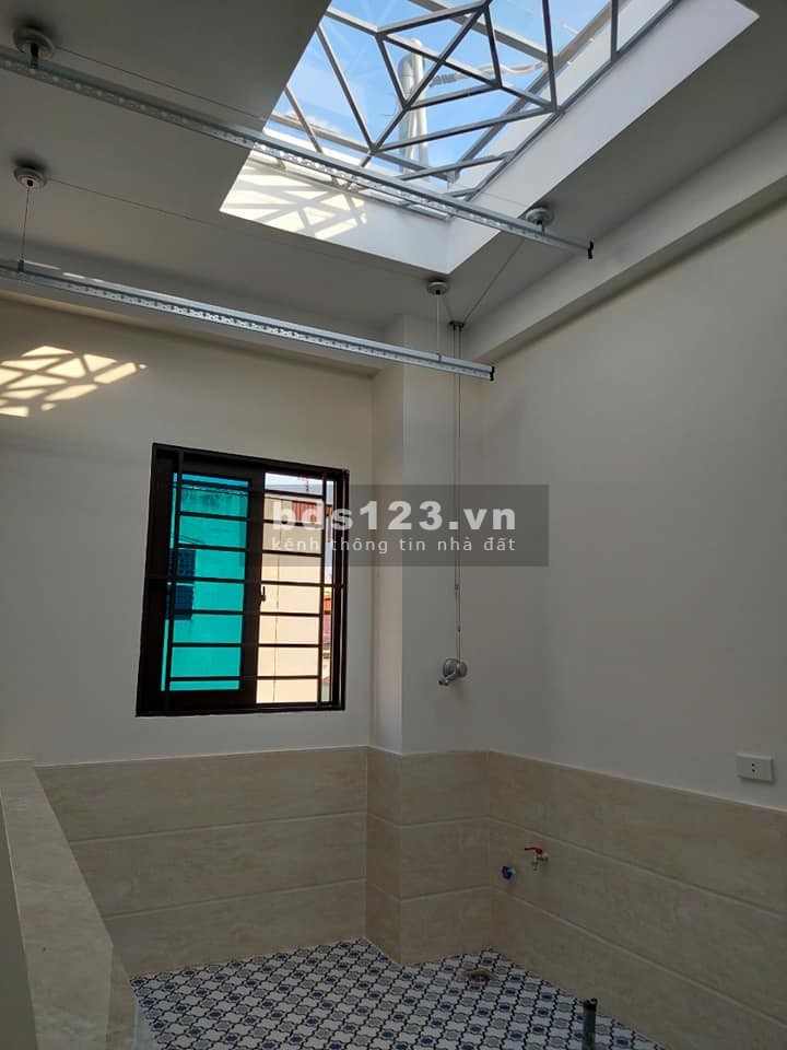 Bán nhà trung tâm Quận Hà Đông nhỉnh 2 tỷ vị trí đẹp, giá hợp li