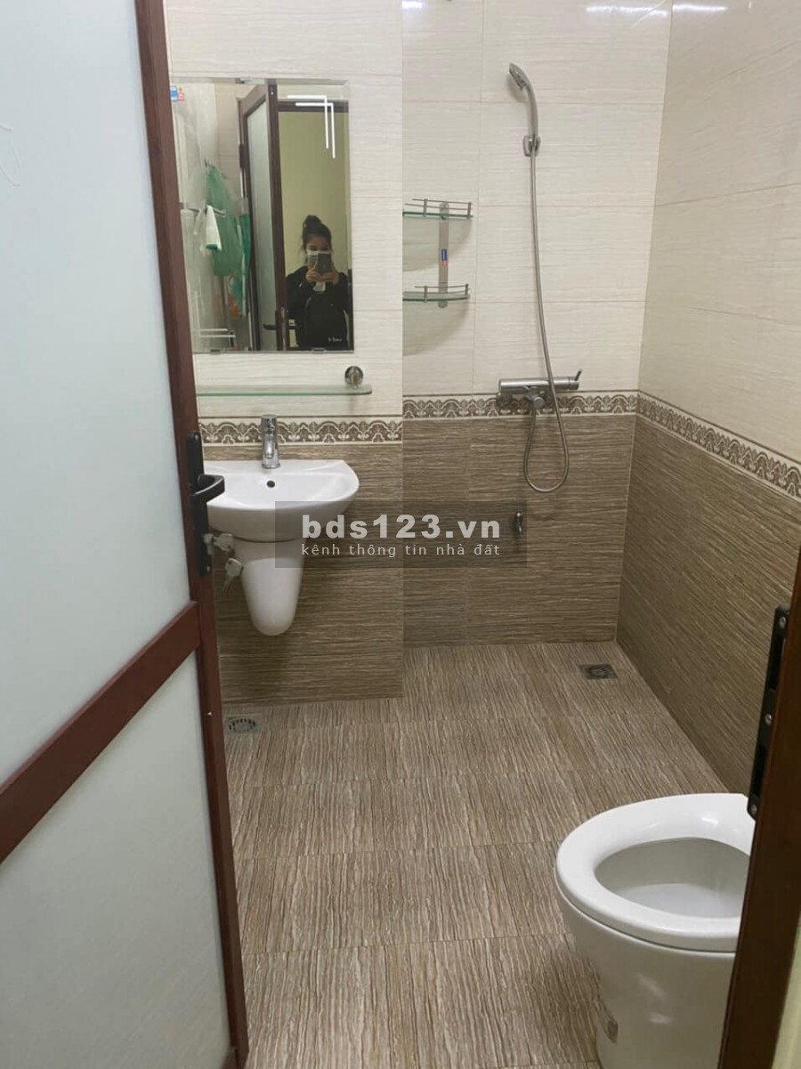 Chuyển Công Tác Bán Nhà Chu Huy Mân 60m2, 5T, Giá 7,3 tỷ (ngõ ô tô)