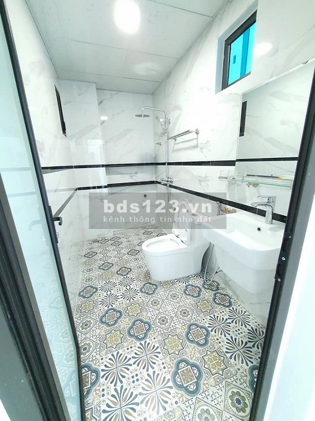 Cực phẩm Mỗ Lao, trung tâm Quận Hà Đông, ngõ thông, dt 52m2, 5 tầng, giá 3.35 tỷ