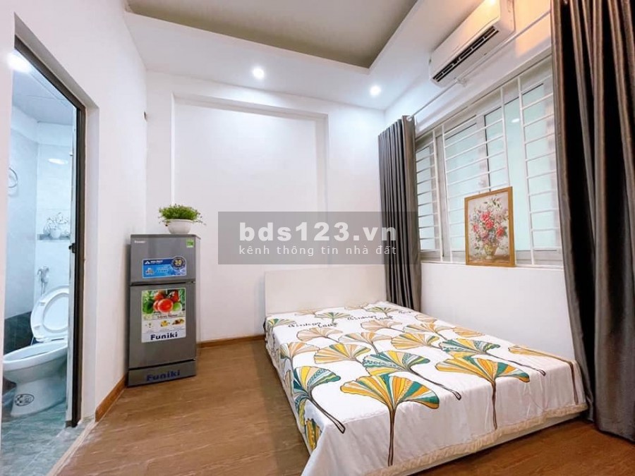 Siêu phẩm Cầu Giấy 40m2, tặng nội thất với giá vô cũng hạt dẻ, giá 3.3 tỷ