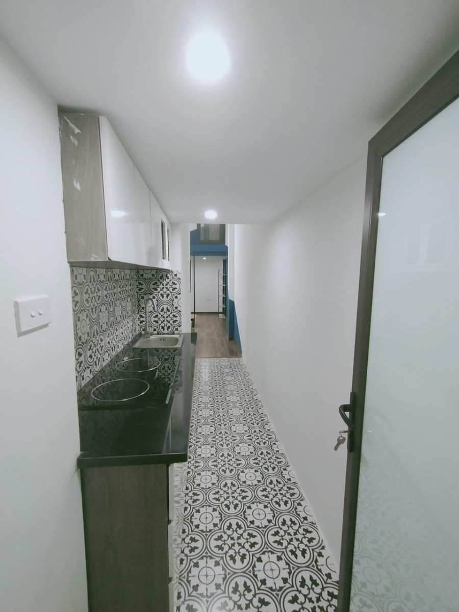 1,1 tỷ/năm, CHDV, Đống Đa, 90m2, 7 tầng, 33 căn hộ, nhỉnh 10 tỷ. LH 0988797408
