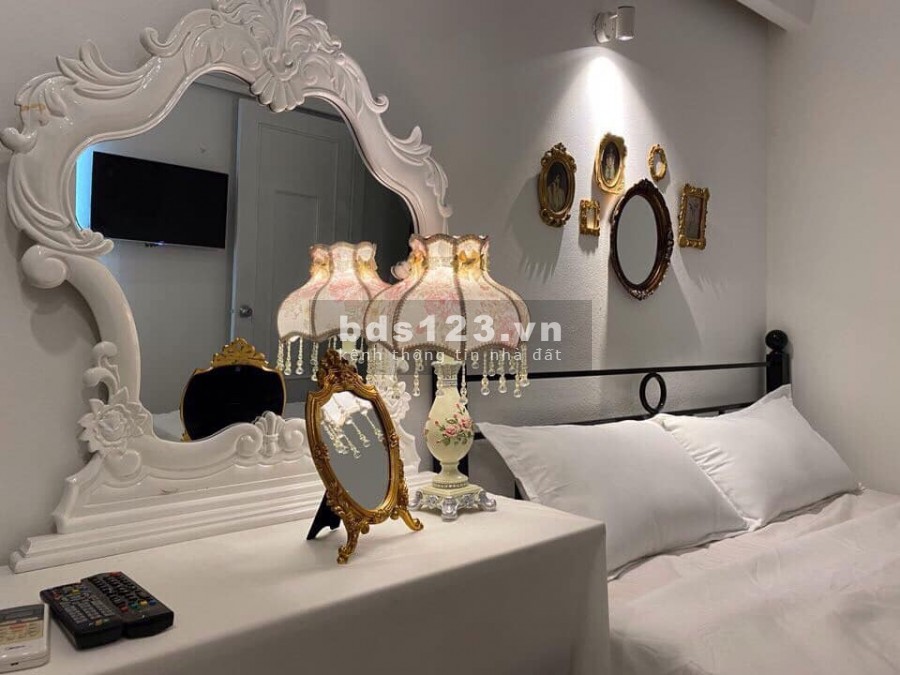 Mặt phố Ba Đình bán giá nhỉnh 5 tỷ, Homestay doanh thu 500 triệu/năm, sổ đẹp