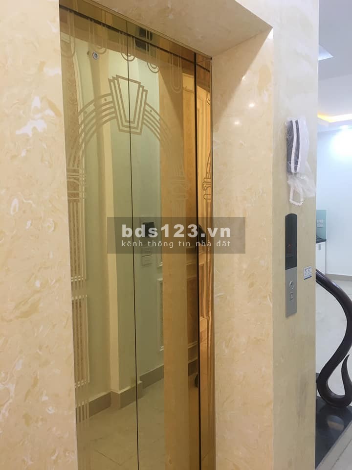 Cực hiếm nhà Lâm Du mặt phố lô góc thang máy kinh doanh đỉnh.