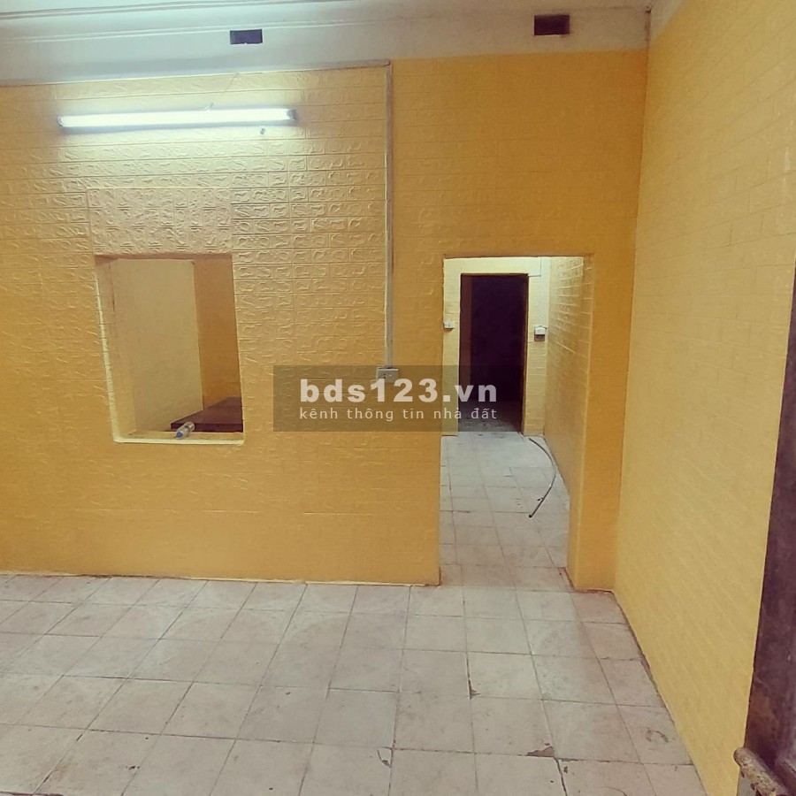 Bán nhà 2 tầng chính chủ 70m2 phố Yên Lạc, Hai Bà Trưng