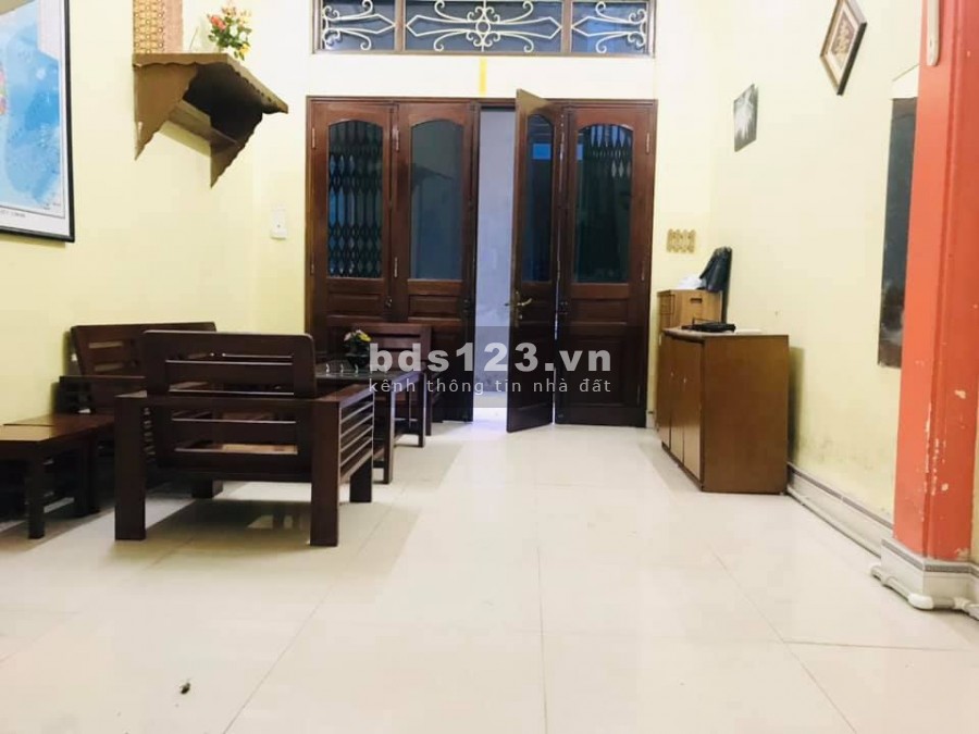Bán nhà Lê Văn Lương 35m2 x 4 tầng, MT: 3,5m; Giá nhỉnh 3 tỷ