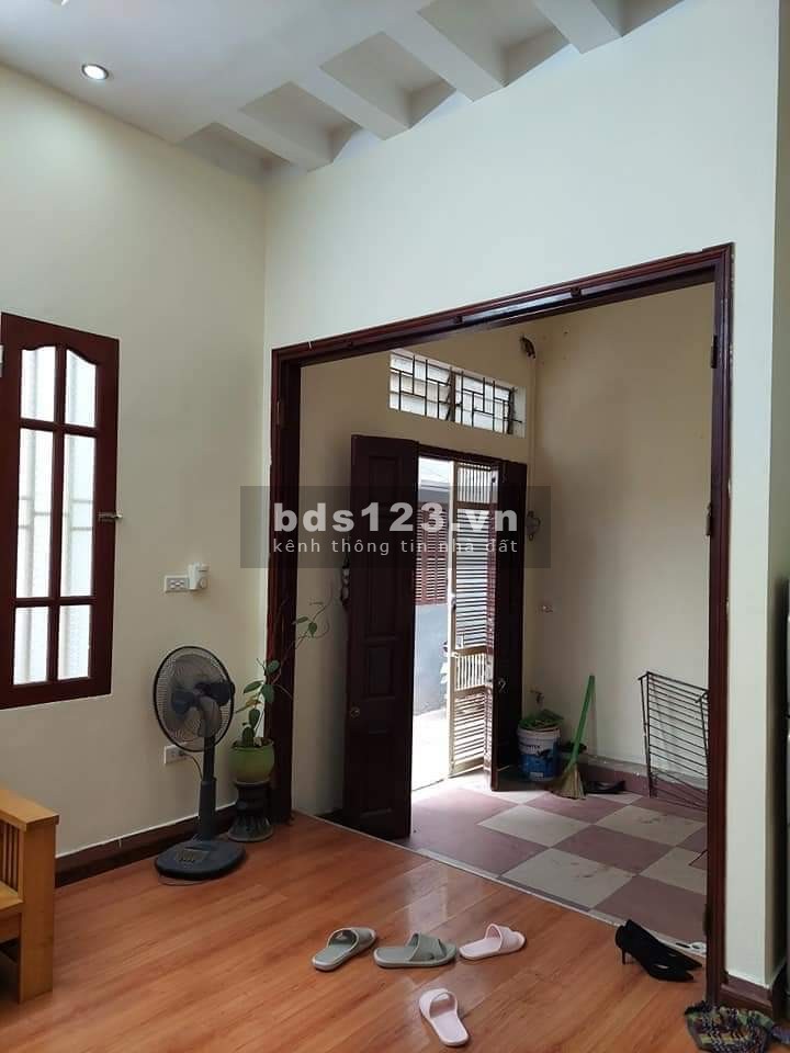 Nhà xinh, ngõ thông, cách mặt phố 30m, khu dân trí, an sinh tuyệt vời, Ngô Thi Sỹ, dt 38m2, giá 3.4 tỉ