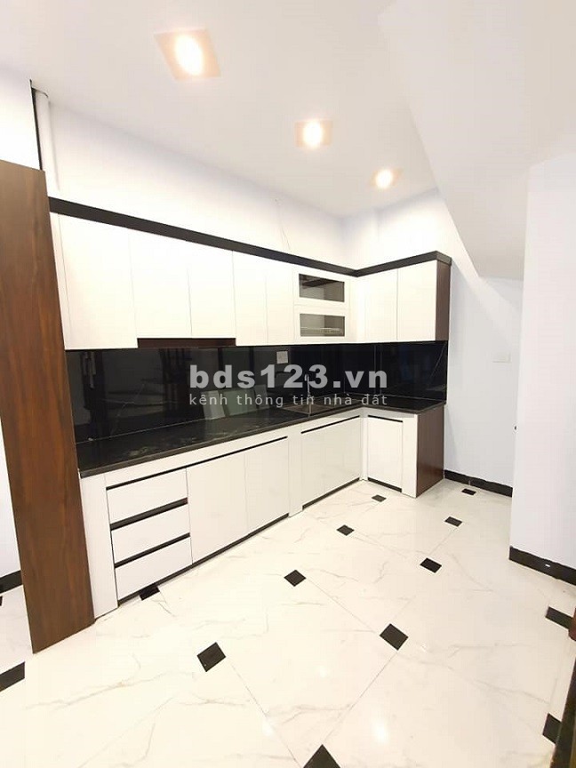 Cực phẩm Mỗ Lao, trung tâm Quận Hà Đông, ngõ thông, dt 52m2, 5 tầng, giá 3.35 tỷ