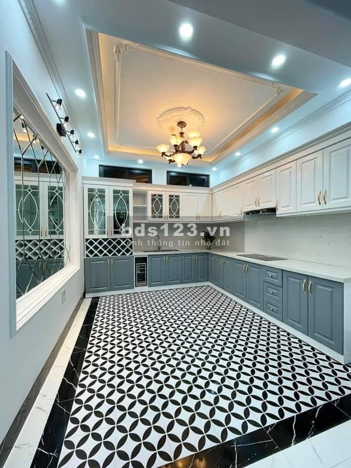 Bán nhà Nam Dư, 36m2 x 4 Tầng x MT 3.5m, 10m ô tô tránh, Gần Phố, sổ đỏ chính chủ
