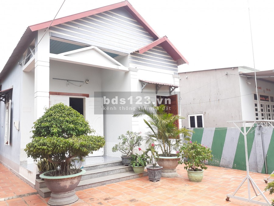 Bán 420m2 đất ở, kèm nhà vườn, mái thái, bàn giao vào ở ngay