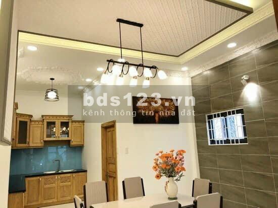 Bán nhà hẻm xe hơi Trần Văn Khánh, P. Tân Thuận Đông, Quận 7