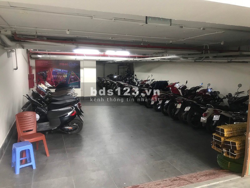 Chính chủ cho thuê văn phòng 35m2, 45m2, 105m2 mặt phố Nguyễn Văn Huyên, Cầu Giấy. Lh: 077.23.66666