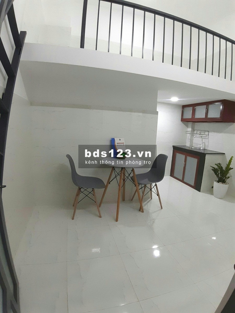 Cho thuê phòng có gác cao 1m7, có sẵn máy lạnh an ninh Quận Gò Vấp