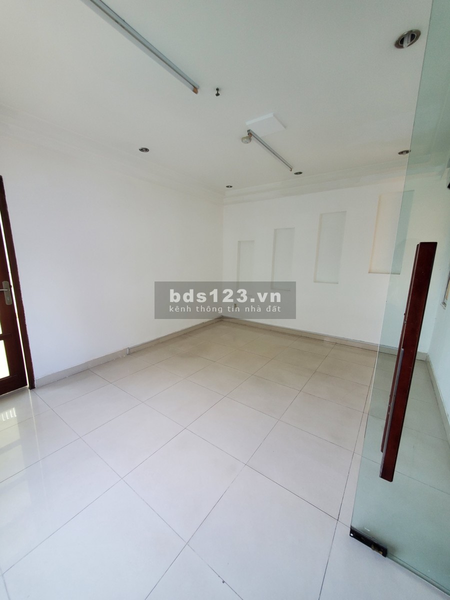 Cho thuê VP tòa nhà PHÚ HƯNG BUILDING số 298 Ung Văn Khiêm P25 Bình Thạnh